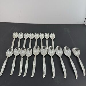 Set of 18 1847 Rogers Bros Spoons Flair Pattern Silverplate Flatware